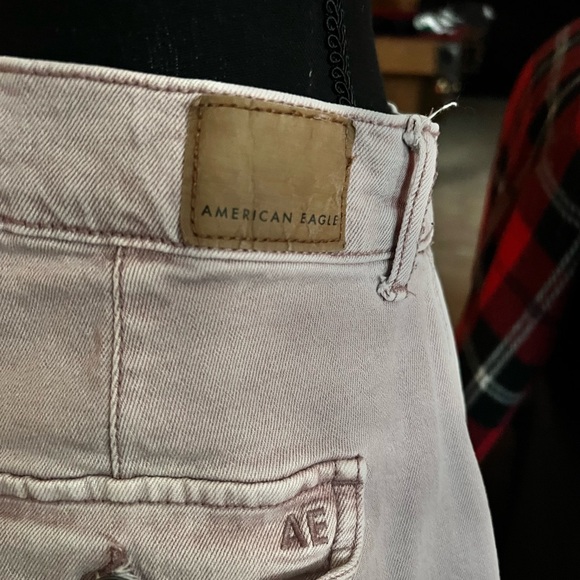 Baggy, straight leg cargo jeans.
Lavender - Picture 4 of 5